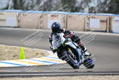 media/Apr-18-2025-TrackDaz (Fri) [[45f5874c44]]/B Group/Session 4 (Turn 6 - Outside)/